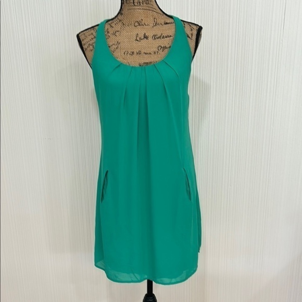 Green Sleeveless Dress